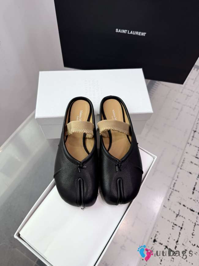 Uubags Maison Martin Margiela Black Leather Mules with Tan Strap - 1