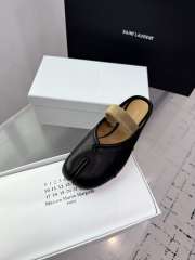Uubags Maison Martin Margiela Black Leather Mules with Tan Strap - 4