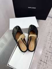 Uubags Maison Martin Margiela Black Leather Mules with Tan Strap - 2