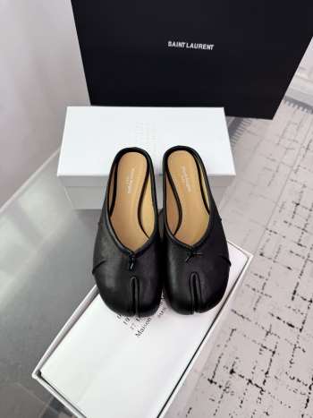 Uubags Maison Margiela Tabi ballerina mule in black