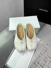 Uubags Maison Margiela Tabi ballerina mule in white - 1
