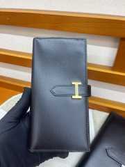 Uubags Hermes Bearn monochrome wallet in black with gold buckle 17.5x9x0.5cm - 1