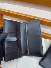 Uubags Hermes Bearn monochrome wallet in black with gold buckle 17.5x9x0.5cm - 2