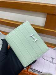 Uubags Hermes Bearn Compact wallet in mint green alligator crocodile skin with silver hardware 12x9.5x0.4cm - 5
