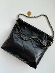 Uubags Chanel 22 Handbag Black Shiny Calfskin & Gold-Tone Metal 30x30x8x37cm - 4