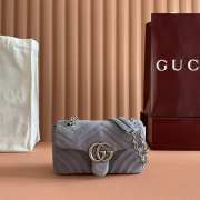 Uubags Gucci Marmont small shoulder bag in dusty blue suede leather 22x15x6cm - 1