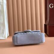 Uubags Gucci Marmont small shoulder bag in dusty blue suede leather 22x15x6cm - 5