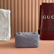 Uubags Gucci Marmont small shoulder bag in dusty blue suede leather 22x15x6cm - 4