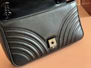 Uubags Gucci 443497 Marmont medium bag in black matelassé chevron leather 26x15x7cm - 2