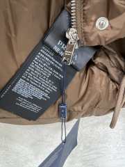 Uubags Prada Re-Nylon cropped convertible down jacket in brown - 2