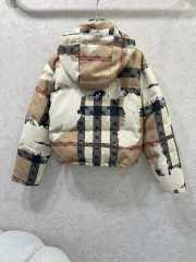 Uubags Burberry Check Puffer Jacket In Beige  - 2
