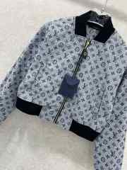 Uubags Louis Vuitton 1AI173 Cropped Monogram Denim Bomber Jacket - 5