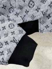 Uubags Louis Vuitton 1AI173 Cropped Monogram Denim Bomber Jacket - 4