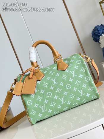Uubags Louis Vuitton M14064 Speedy P9 Bandoulière 30 Bag Frozen Lime Color 32x22.5x18cm