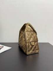 Uubags Chanel 25 Small Handbag Grained Metallic Calfskin & Gold Metal In Deep Gold 30x26x14cm - 6