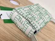 Uubags Bottega Veneta Maxi Intrecciato Cassette Shoulder Bag White Green 23x15x6cm - 4