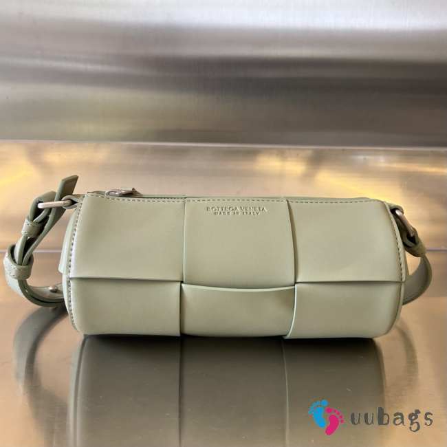 Uubags Bottega Veneta Mini Canette Crossbody Bag In Sage Green 21x9x9cm - 1