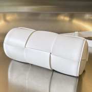 Uubags Bottega Veneta Mini Canette Crossbody Bag In White 21x9x9cm - 6