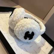 Uubags Chanel Earmuffs Shearling Lambskin In Ecru & Black - 2