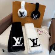 Uubags Louis Vuitton M97421 Cloud Earmuff & Fur Scarf Set In Black - 5