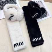 Uubags Miu Miu Earmuff & Fur Scarf Set  - 1