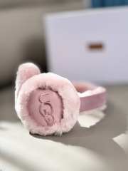 Uubags UGG Sheepskin Embroidery Earmuff In Pink - 5
