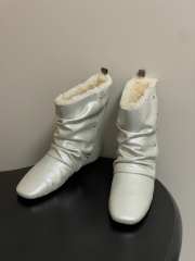 Uubags Louis Vuitton Nomad Boot In Silver Metallic Shearling Lining - 2