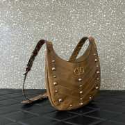 Uubags Valentino Garavani Brown Hoboho Small Nappa Leather Hobo Bag With Chevron Pattern And Studs - 2