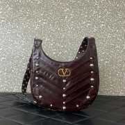 Uubags Valentino Garavani Burgundy Hoboho Small Nappa Leather Hobo Bag With Chevron Pattern And Studs - 1