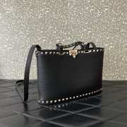 Uubags Valentino Garavani Rockstud Small Shopping Bag In Black Grainy Calfskin 28x18.5x7cm - 6