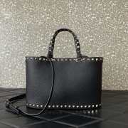 Uubags Valentino Garavani Rockstud Small Shopping Bag In Black Grainy Calfskin 28x18.5x7cm - 3