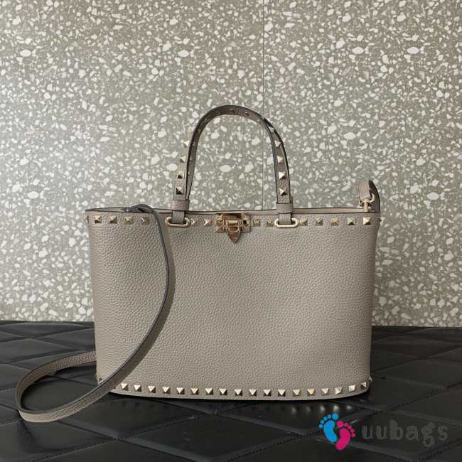 Uubags Valentino Garavani Rockstud Small Shopping Bag In Grey Grainy Calfskin 28x18.5x7cm - 1