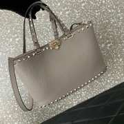 Uubags Valentino Garavani Rockstud Small Shopping Bag In Grey Grainy Calfskin 28x18.5x7cm - 6