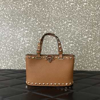 Uubags Valentino Garavani Rockstud Mini Shopping Bag In Brown Grainy Calfskin 18.5x12.5x5.5cm