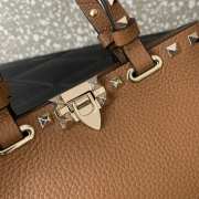 Uubags Valentino Garavani Rockstud Mini Shopping Bag In Brown Grainy Calfskin 18.5x12.5x5.5cm - 4