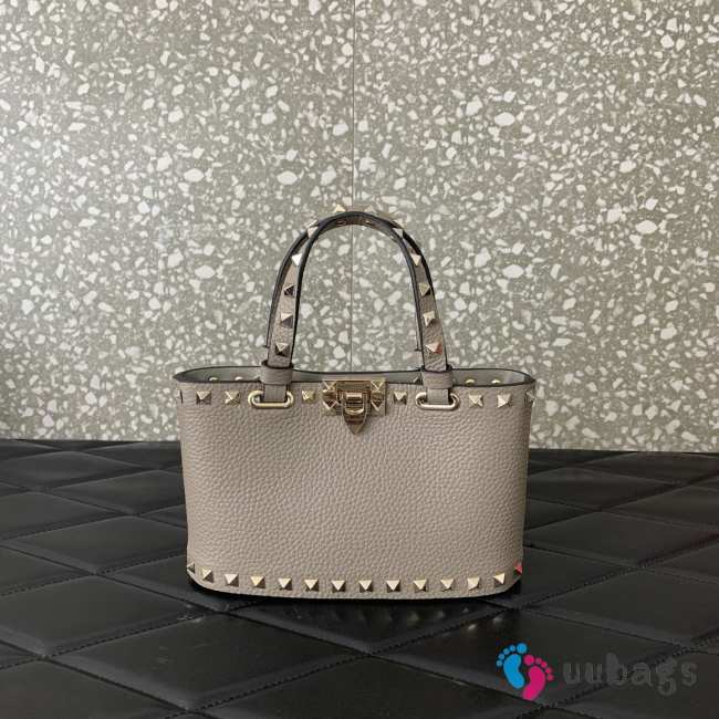 Uubags Valentino Garavani Rockstud Mini Shopping Bag In Grey Grainy Calfskin 18.5x12.5x5.5cm - 1