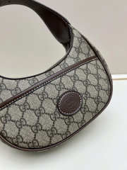 Uubags Gucci Beige GG Supreme Monogram Mini Retro Interlocking G Half Moon Bag 22x12.5x5cm - 2