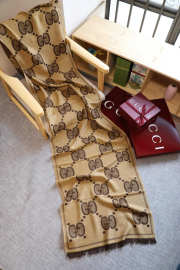 Uubags Gucci GG Wool Jacquard Scarf Beige And Brown 45x195cm. - 6