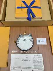 Uubags Louis Vuitton M15139 Louis Vuitton Travels With Grace Coddington Kitty Coin Purse - 4