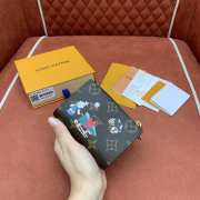 Uubags Louis Vuitton M15334 Lisa Wallet Monogram Snowy Pearl 9x11.5x1.5cm - 4