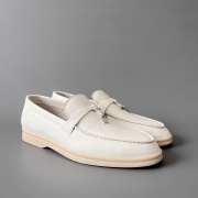 Uubags Loro Piana Summer Charms Walk Loafer In Off-white - 3