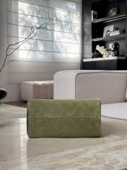 Uubags Chanel 25 Small Handbag Suede Calfskin & Gold Metal In Green 30x26x14cm - 3