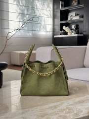 Uubags Chanel 25 Small Handbag Suede Calfskin & Gold Metal In Green 30x26x14cm - 5