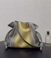Uubags Loewe medium Flamenco clutch Landscape in nappa calfskin sparkling grey/butter 30x24.5x10.5cm - 6