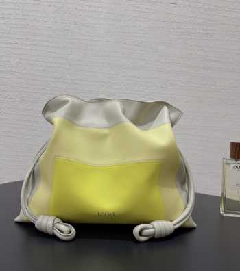 Uubags Loewe x Albers medium Flamenco clutch in nappa calfskin in pale grey/light citrine 30x24.5x10.5cm