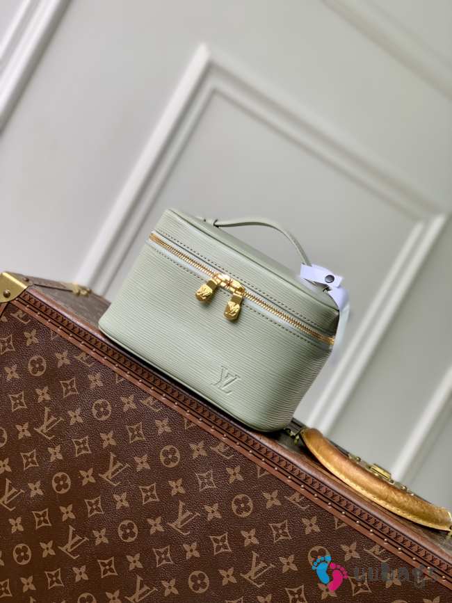 Uubags Louis Vuitton M15191 Nice Mini Bag In Green 20x13.5x12cm - 1