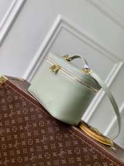 Uubags Louis Vuitton M25856 Nice BB Bag In Green 24x18x14.5cm - 4