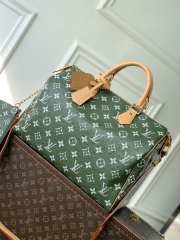 Uubags Louis Vuitton N88228 Speedy P9 40 Monogram Bag Green Ostrich Leather 40x26x23cm - 1