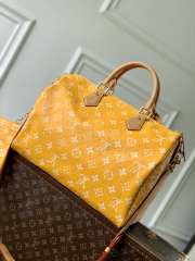Uubags Louis Vuitton N88228 Speedy P9 40 Monogram Bag Yellow Ostrich Leather 40x26x23cm - 4