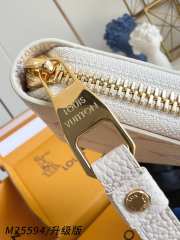 Uubags Louis Vuitton M25594 Zippy Wallet Dream Beige 19.5x10.5x2.5cm - 2